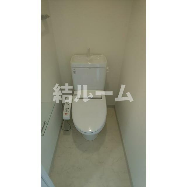 北区滝野川５丁目の賃貸マンションのトイレ