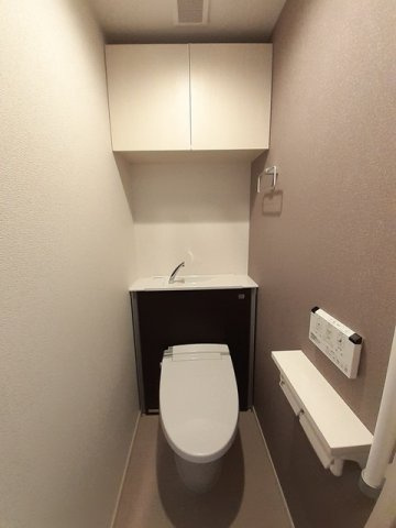 アビタシオン　グランデのトイレ|落ち着いたトイレです