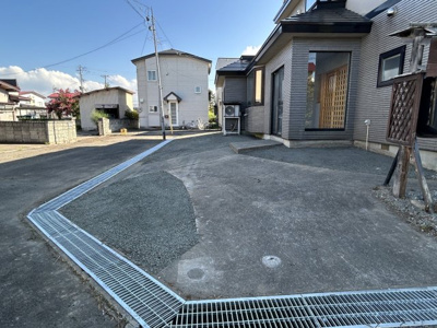 【駐車場】 | 弘前市大字宮園・中古住宅 | 駐車場です。