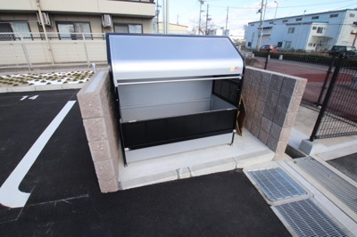 【その他共用部分】 | ラ・カーサセレーナ | 敷地内ゴミ捨場