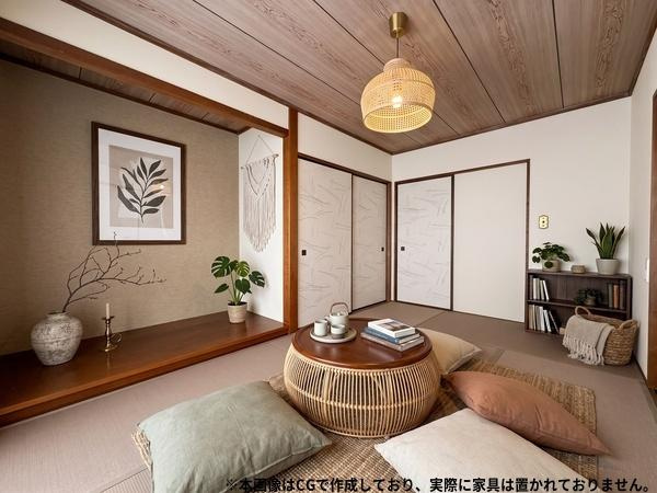 高崎4丁目中古の和室|和の趣が感じられる落ち着いた雰囲気の和室。天井や建具の木目が温かみを演出しています。シンプルなデザインで様々な用途に対応できます。収納スペースも充実しています。