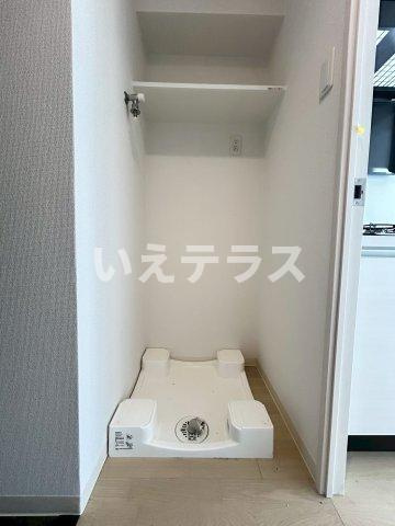 SDグランツ神戸ランドマークの洗面所|明るい洗面所です