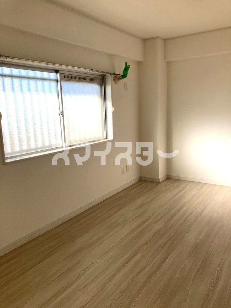 リアライズ羽村の寝室