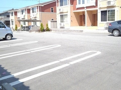 【駐車場】 | ドムスサンセールⅣＢ