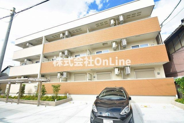 リバーサイド東久宝寺十番館の外観