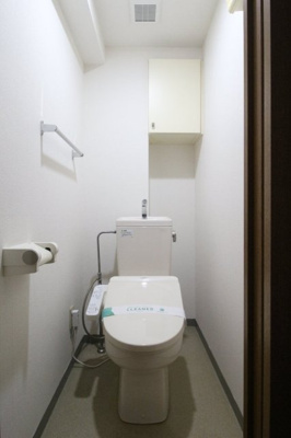 【トイレ】 | エクセリア都立大 | コンパクトで使いやすいトイレです