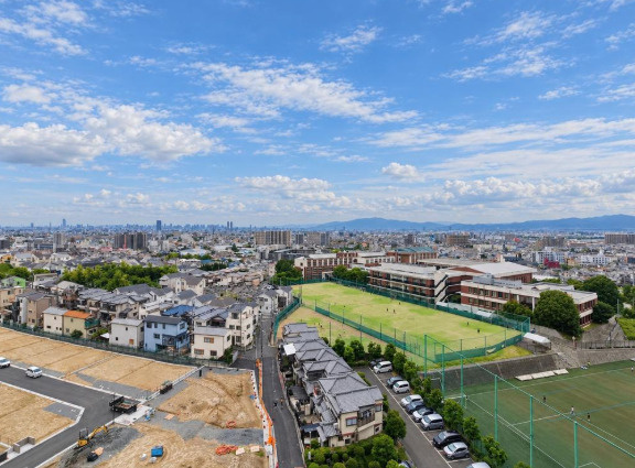 オークヒルズ香里四番館の展望|■物件内覧・資金計画相談・住宅ローン相談、リフォーム相談、お問合せ受付中■
※当日・翌日のご内覧、ご相談はお電話でのお問合せがスムーズです！