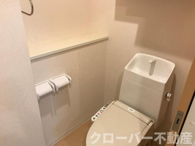 ルピナス　Ａのトイレ|シャワー付トイレ