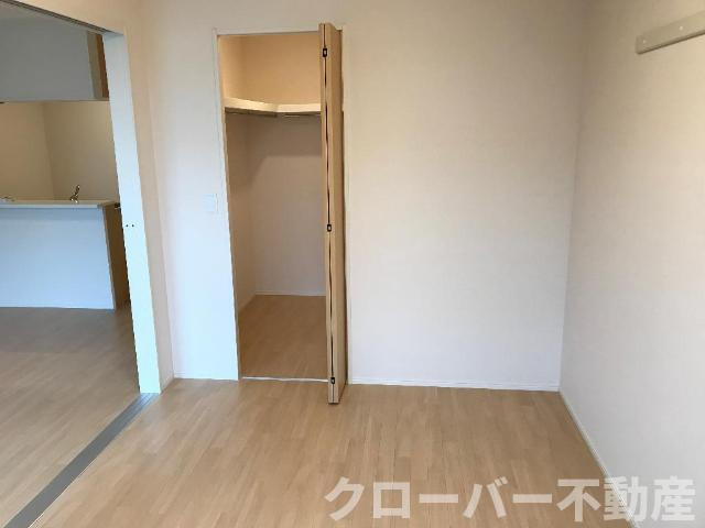 ルピナス　Ａの内装|洋室