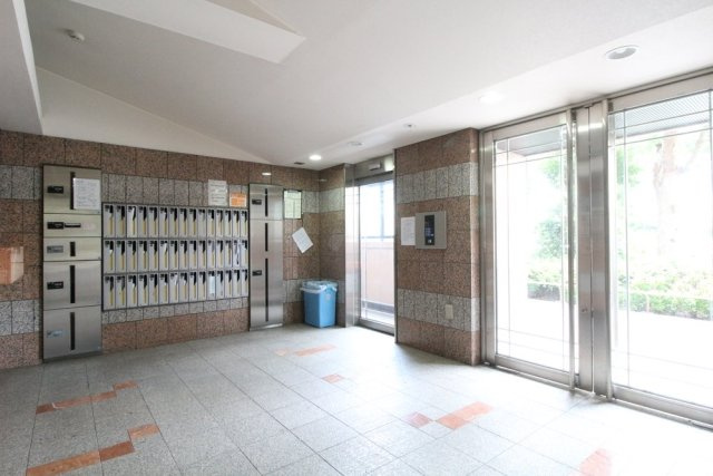 【エントランス】 | メインステージ目黒南 | 毎日通るエントランスはこのようになっています