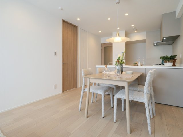 グランドメゾン永福町の居間・リビング|グランドメゾン永福町：約１５．２帖のリビングです！