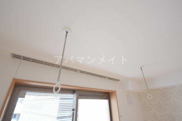 【設備】 | フローラ東戸塚 | 室内物干しです！