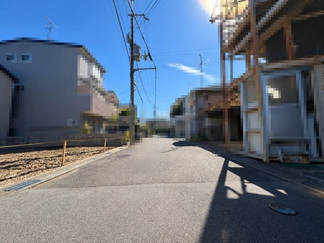 向日市寺戸町西野辺の前面道路含む現地写真|現地にて、敷地全体の広さや形状をご確認いただけます。
ご案内可能なので、お気軽にお問い合わせください！