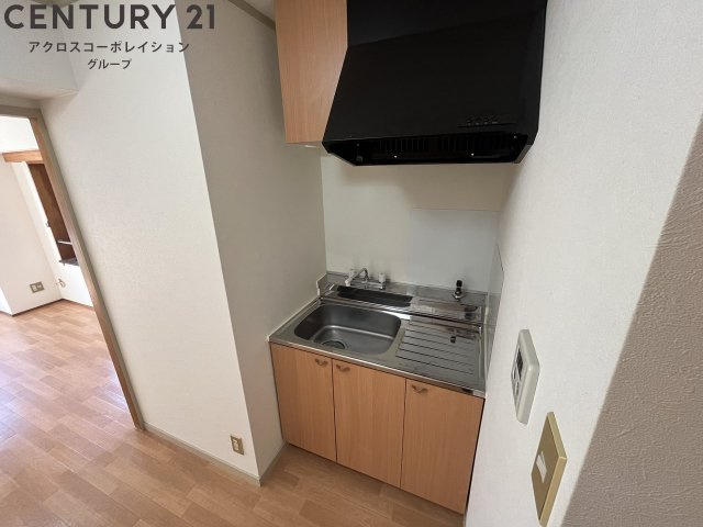壁付けキッチンでスペースを有効活用できます！