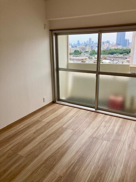 ニッコンビルのバルコニー
