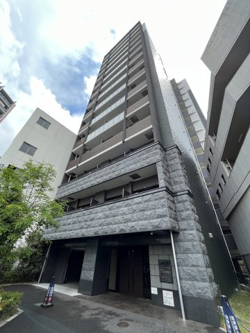プレサンス鶴舞公園セラヴィの外観
