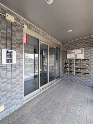 パークロード日の出のエントランス