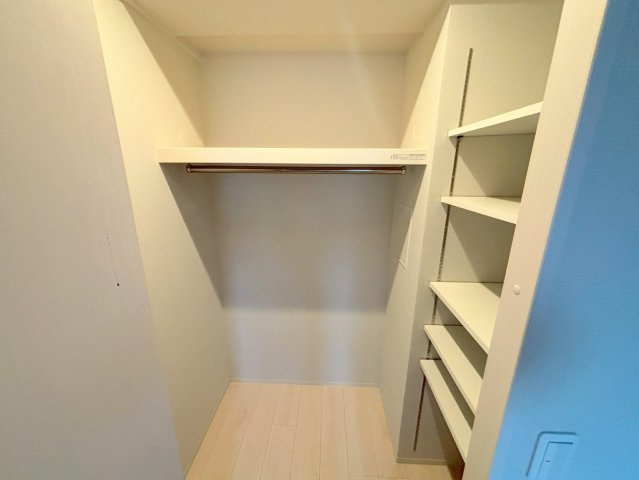 バンクの収納
