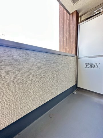 ブルーム浜寺Ⅱ のバルコニー|別部屋写真使用