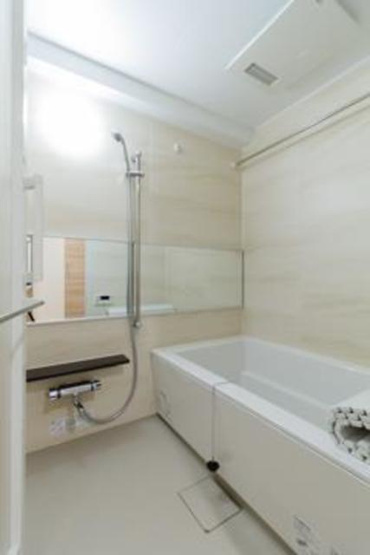 【浴室】 | エストレリータ新宿落合 | ※写真は同タイプ住戸です。