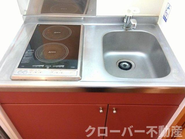 レオパレスＳｕｃｃｅｓｓのキッチン