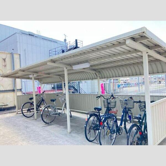 【その他共用部分】 | ディオネオーラ | 駐輪場の様子です