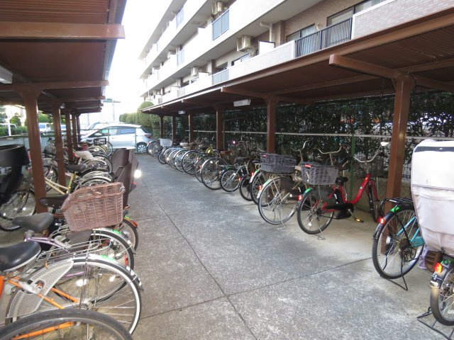 グリーンプラザ川越の駐輪場