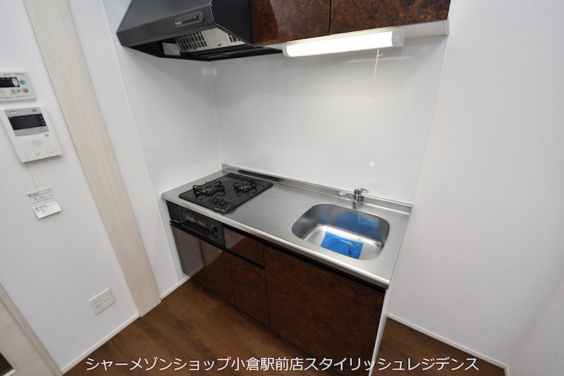 EL CEREZOのエントランス