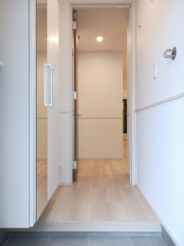 シエロガーデン浅沼　Ｂの玄関