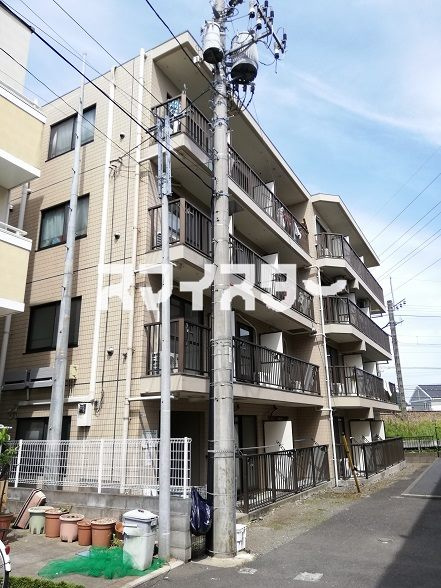 菱光マンションの外観