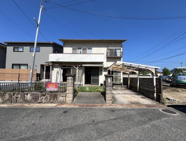 笠岡市緑町売家