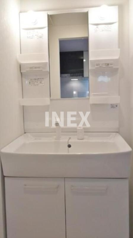 厚木市中町３丁目の賃貸マンションの洗面所