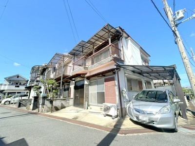 【外観】 | 長尾西町2丁目 戸建 | 南東角地のため、陽当り良好です！