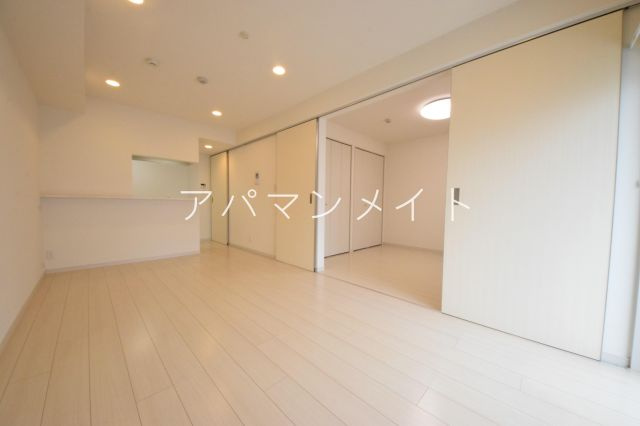 【居間・リビング】 | リブリサンシャイン飯島 | 使いやすいリビングです