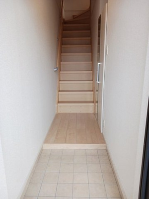 【玄関】 | イルフィオーレ藍住Ａ