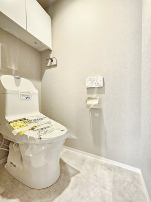 【トイレ】 | ステイツ逆瀬川・宝梅 | シンプルで使いやすいトイレです