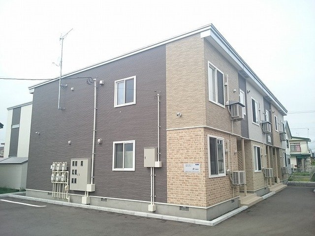 ｅａｓｔ　ｔｗｏ　愛国の外観