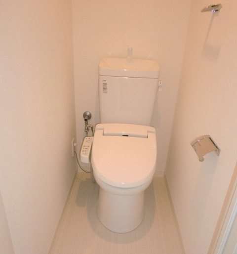 【トイレ】 | 新品家具付きマンション西池袋7A(KaGood東京)