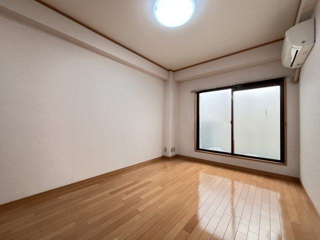ロイヤルあびこの寝室