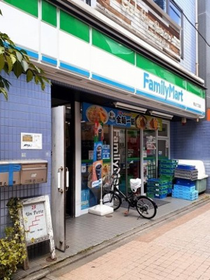 【周辺】 | エイチ・エス駒込 | ファミリーマート駒込六丁目店まで395m