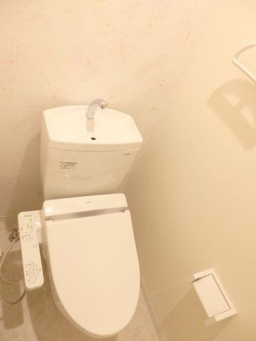 poblenouのトイレ