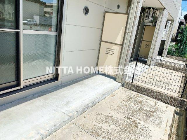 タキハウス（Ｔａｋｉ　Ｈｏｕｓｅ）のバルコニー|専用庭付き☆彡
