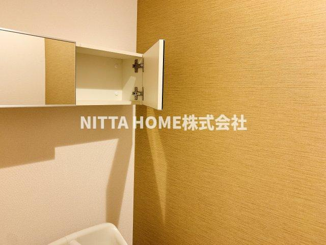 タキハウス（Ｔａｋｉ　Ｈｏｕｓｅ）のトイレ|トイレについている収納です★
