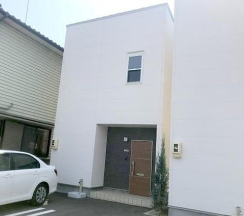 炭家長良町１丁目Ｃ