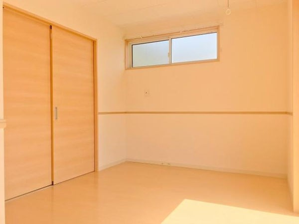 炭家長良町１丁目Ｃの寝室
