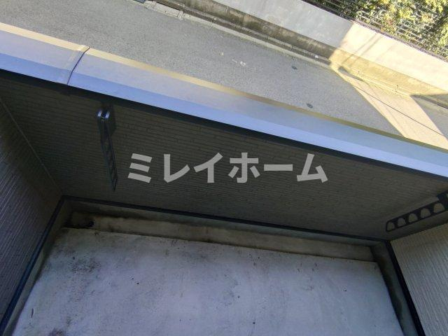 Valle Feliz雑色のバルコニー
