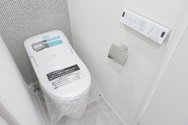 フォース新小岩のトイレ|温水洗浄便座完備で快適です♪