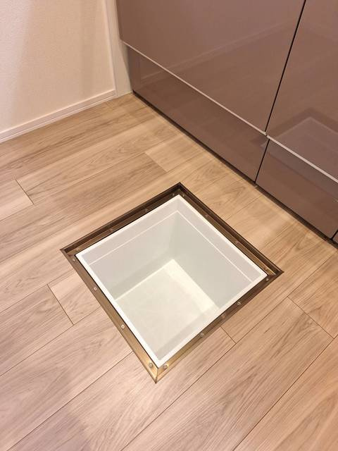ヴェルデ等々力Ｂのキッチン|床下収納