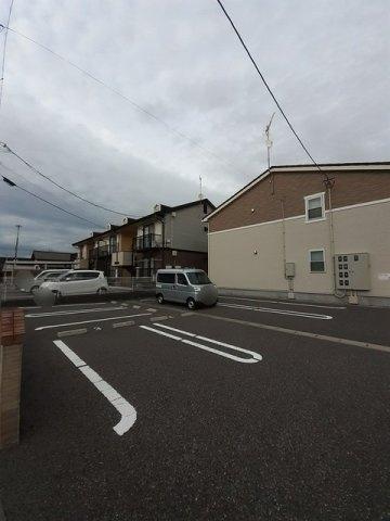 コンフォート大河の駐車場