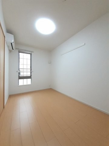 シャロンの内装